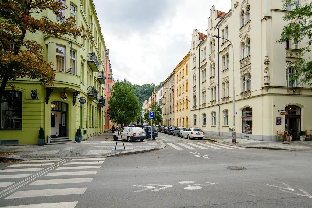 Apartment Gesse Březinova *